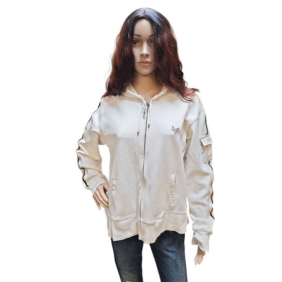 Tommy Hilfiger Elegant Cream Knit Sweater - Picture 1 of 5